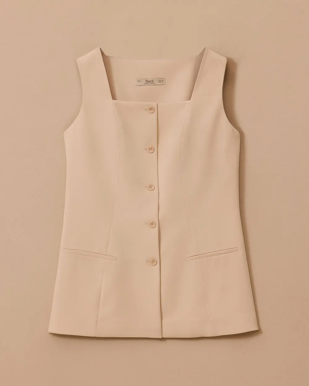 Kare Yaka Düğmeli Yelek