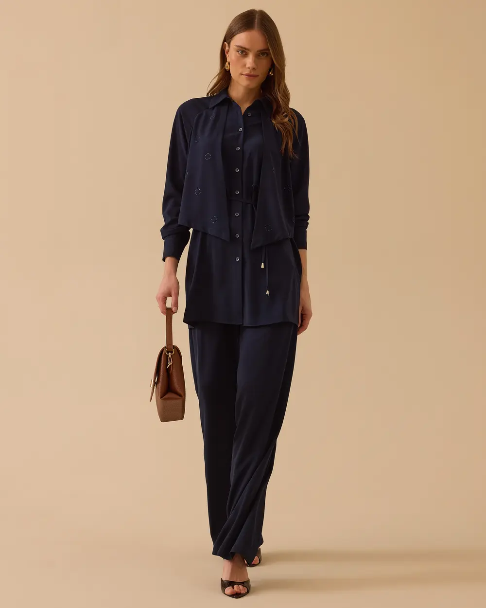 Katmanlı Bağlama Detaylı Tunik