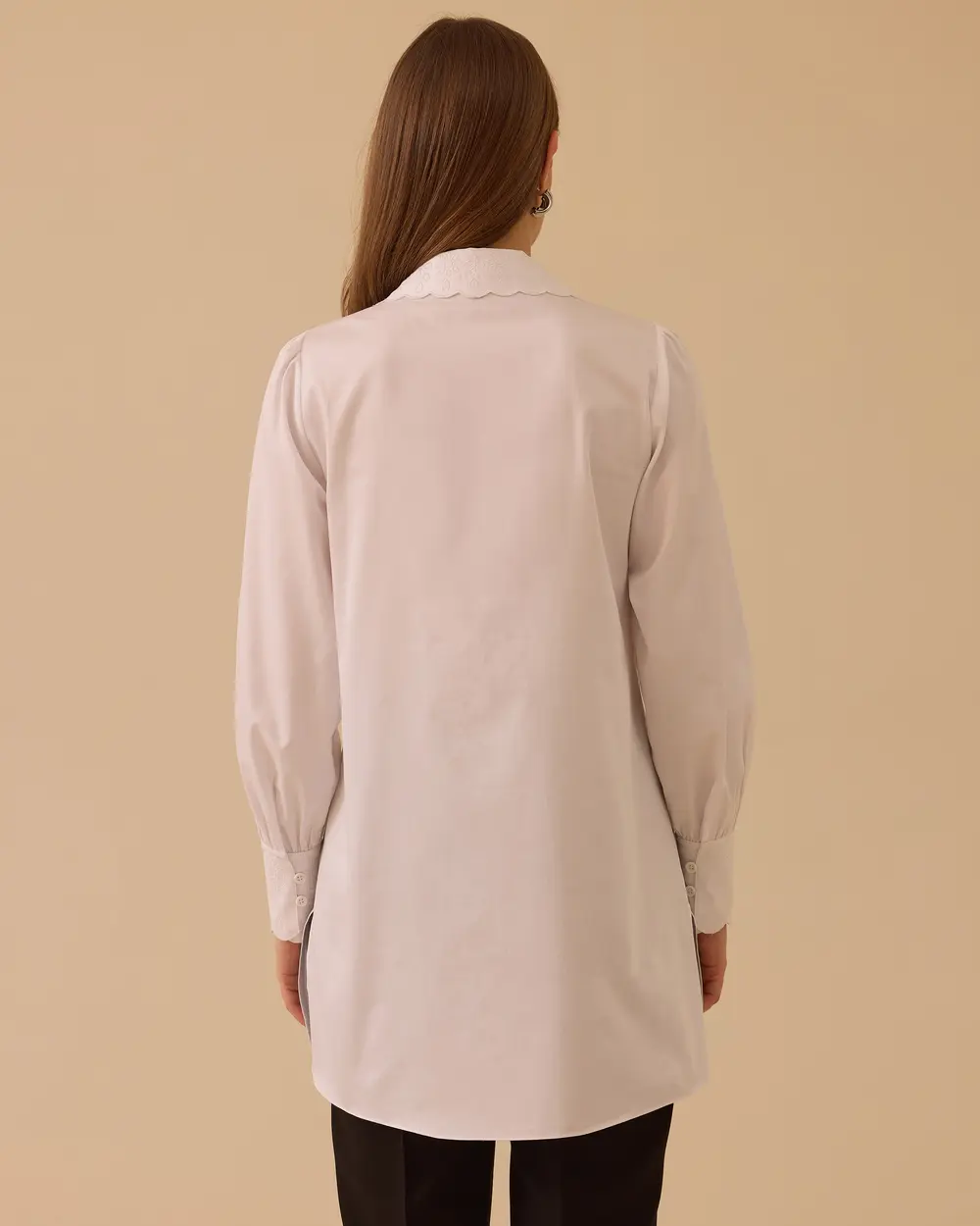 İşlemeli Cep Detaylı Poplin Tunik
