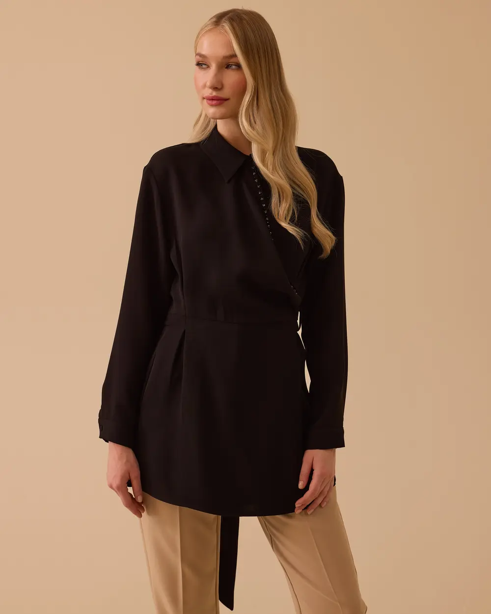 Bağlama Detaylı Gömlek Yaka Tunik