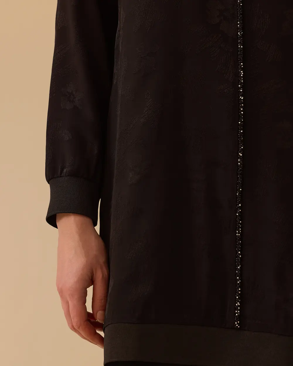 Zero Neck Patterned Tunic