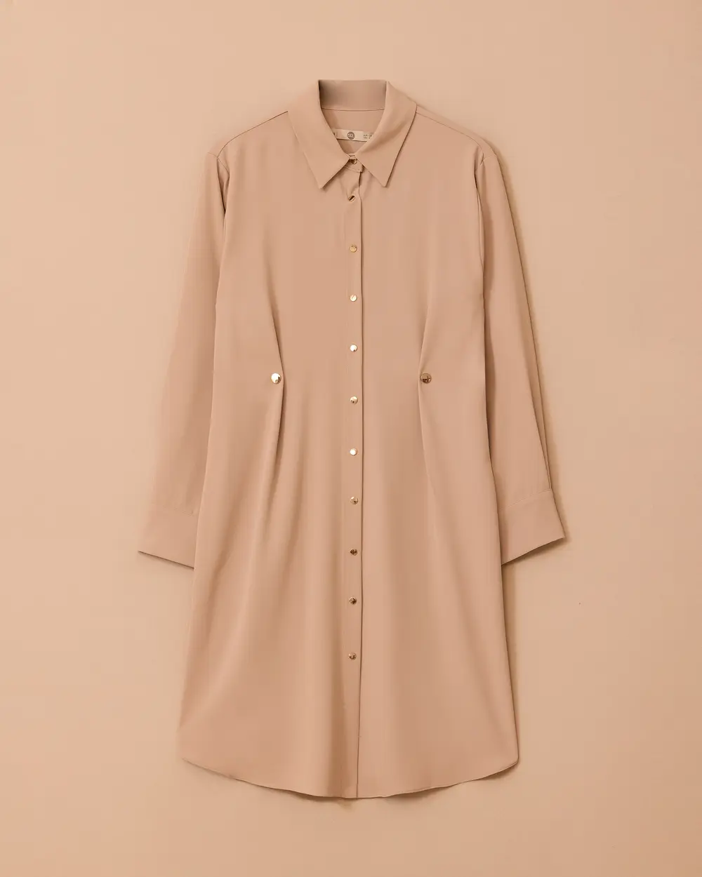 Düğme Detaylı Diz Boy Krep Tunik