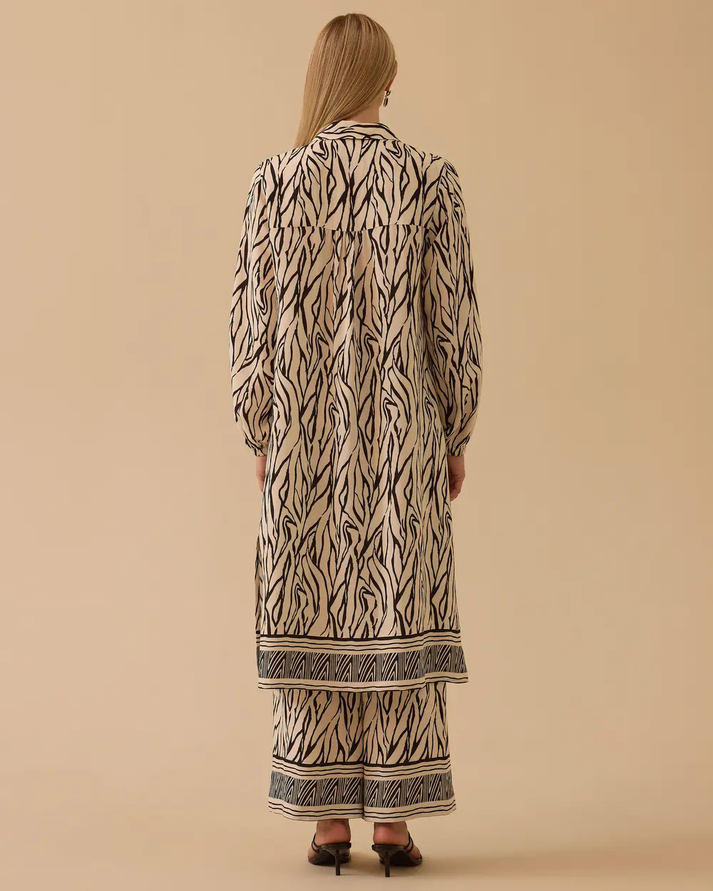 Zebra Patterned Buttoned Long Tunic