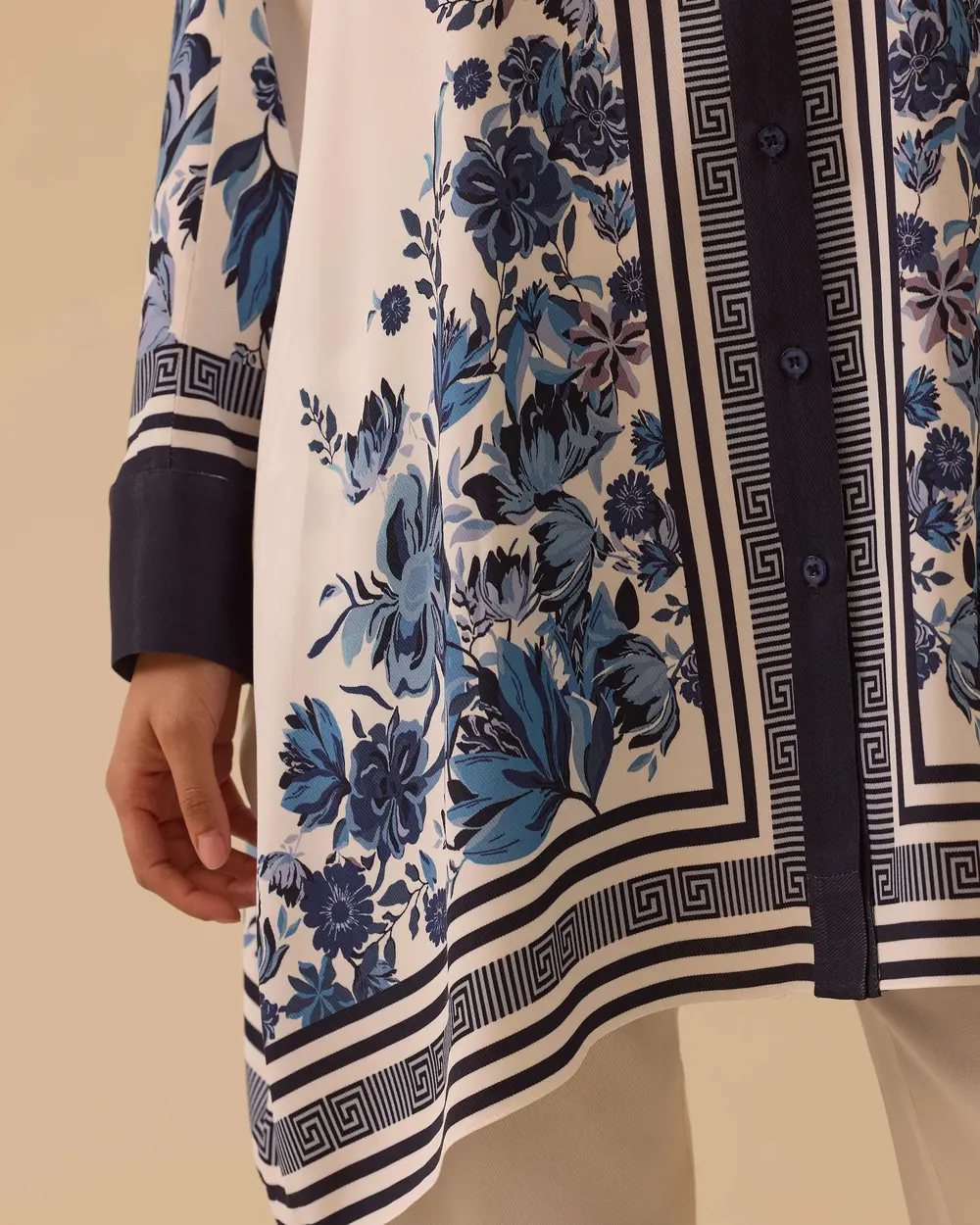 Flower-Patterned Batwing-Sleeve Tunic