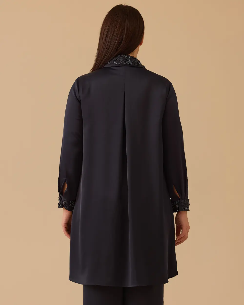 Büyük Beden Taş İşlemeli Saten Tunik