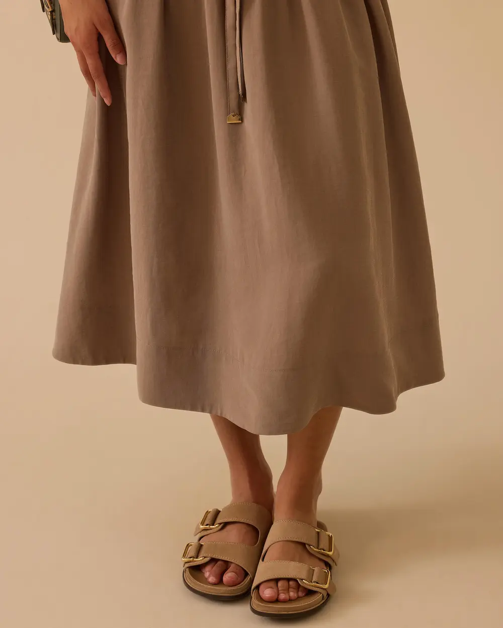 Çift Kumaşlı Bel Bağcıklı Elbise