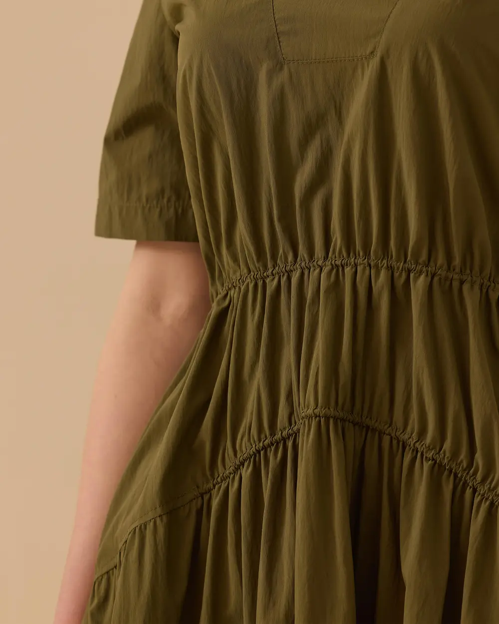 Polo Yaka Elastik Bel Elbise