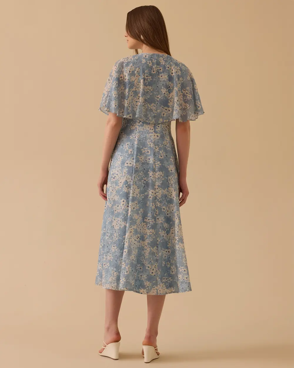 V-Neck Cape Detailed Dress