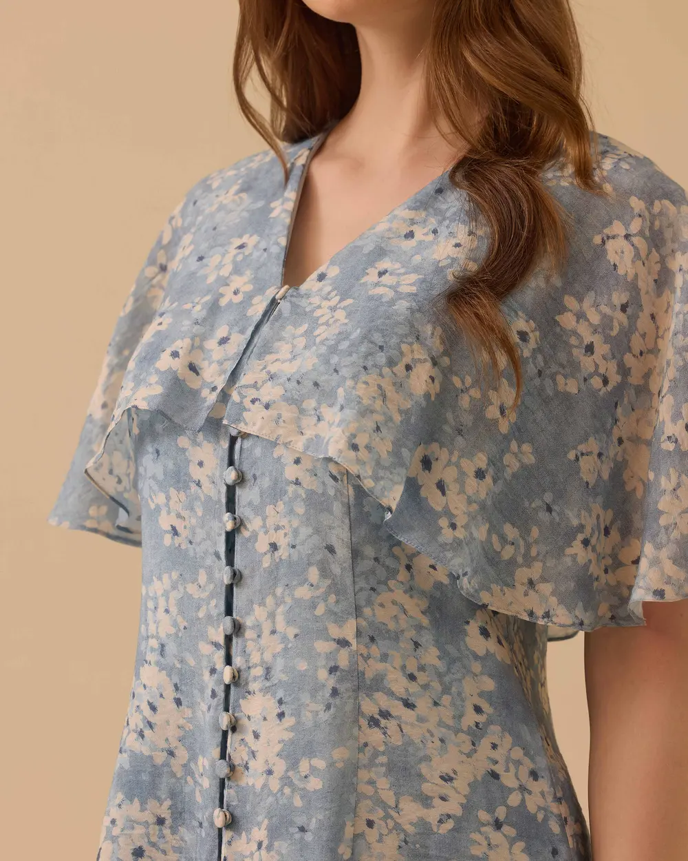 V-Neck Cape Detailed Dress