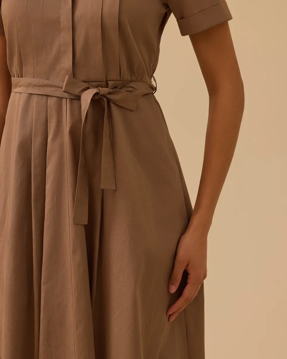 Kuşaklı Pile Detaylı Koton Elbise