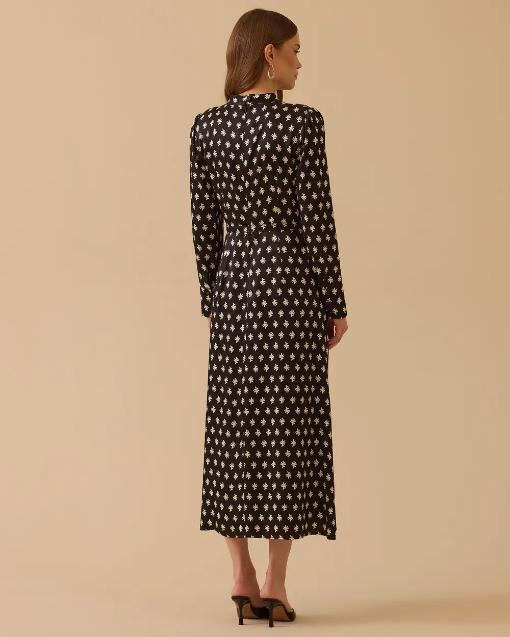 Desenli Kemer Detaylı Elbise