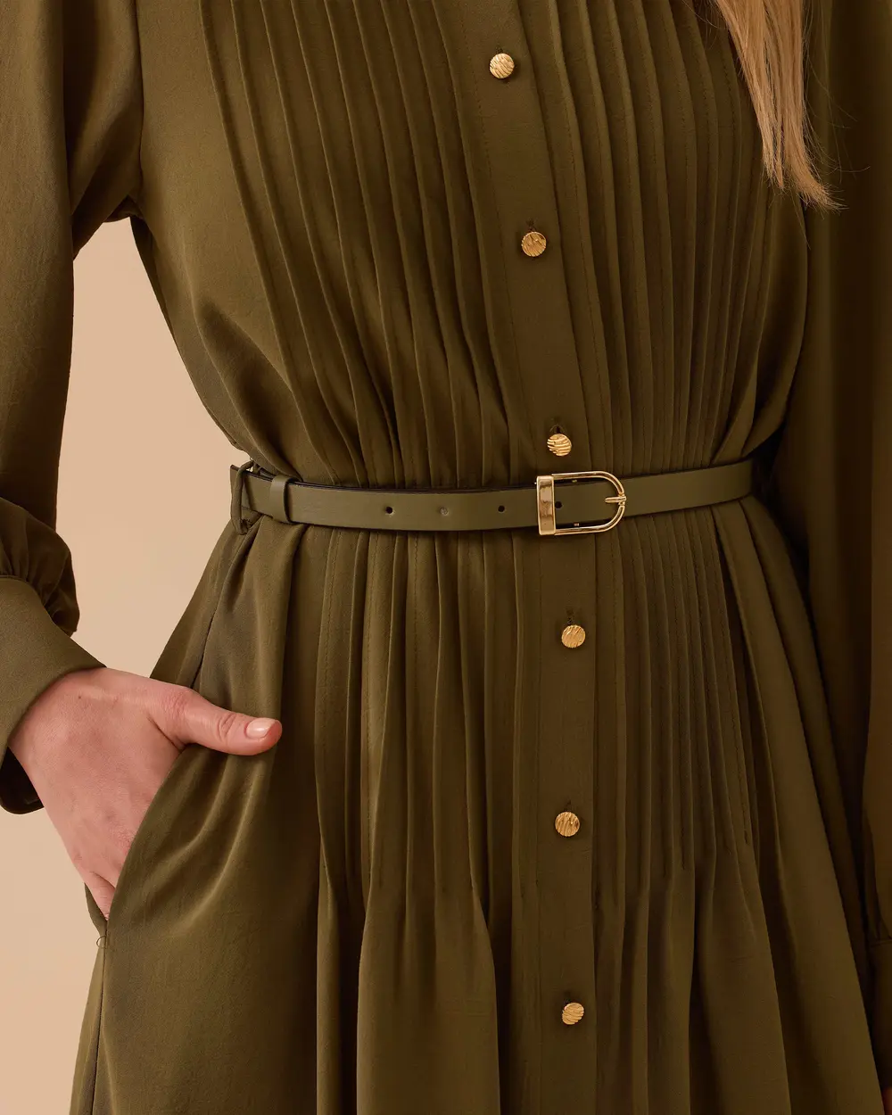 Hakim Yaka Kemerli Uzun Elbise