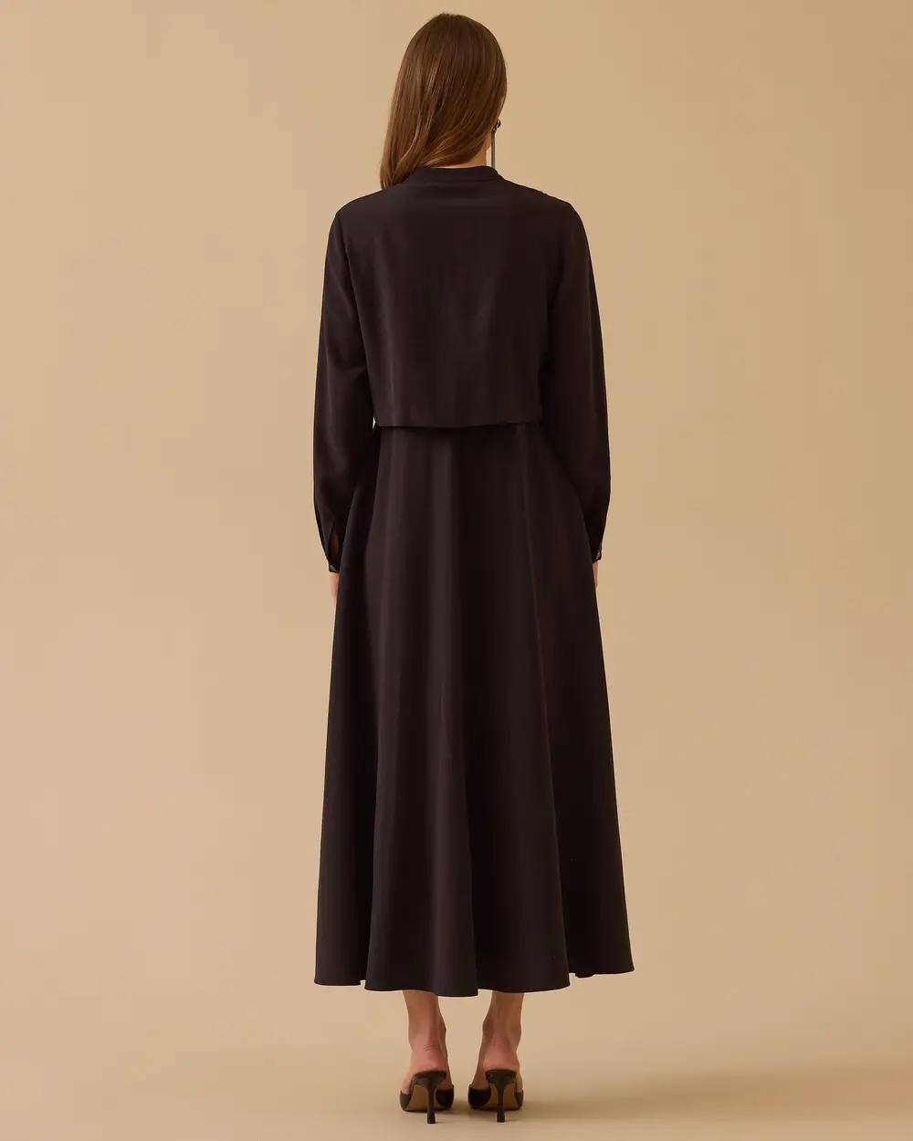 Katmanlı Nakış Detaylı Elbise