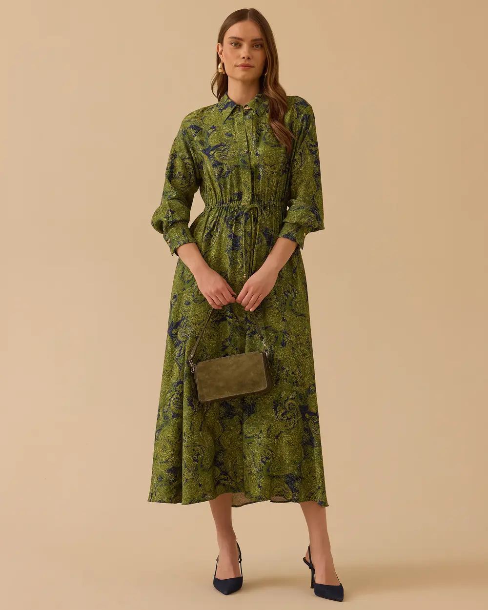 Desenli Bel Bağcıklı Elbise