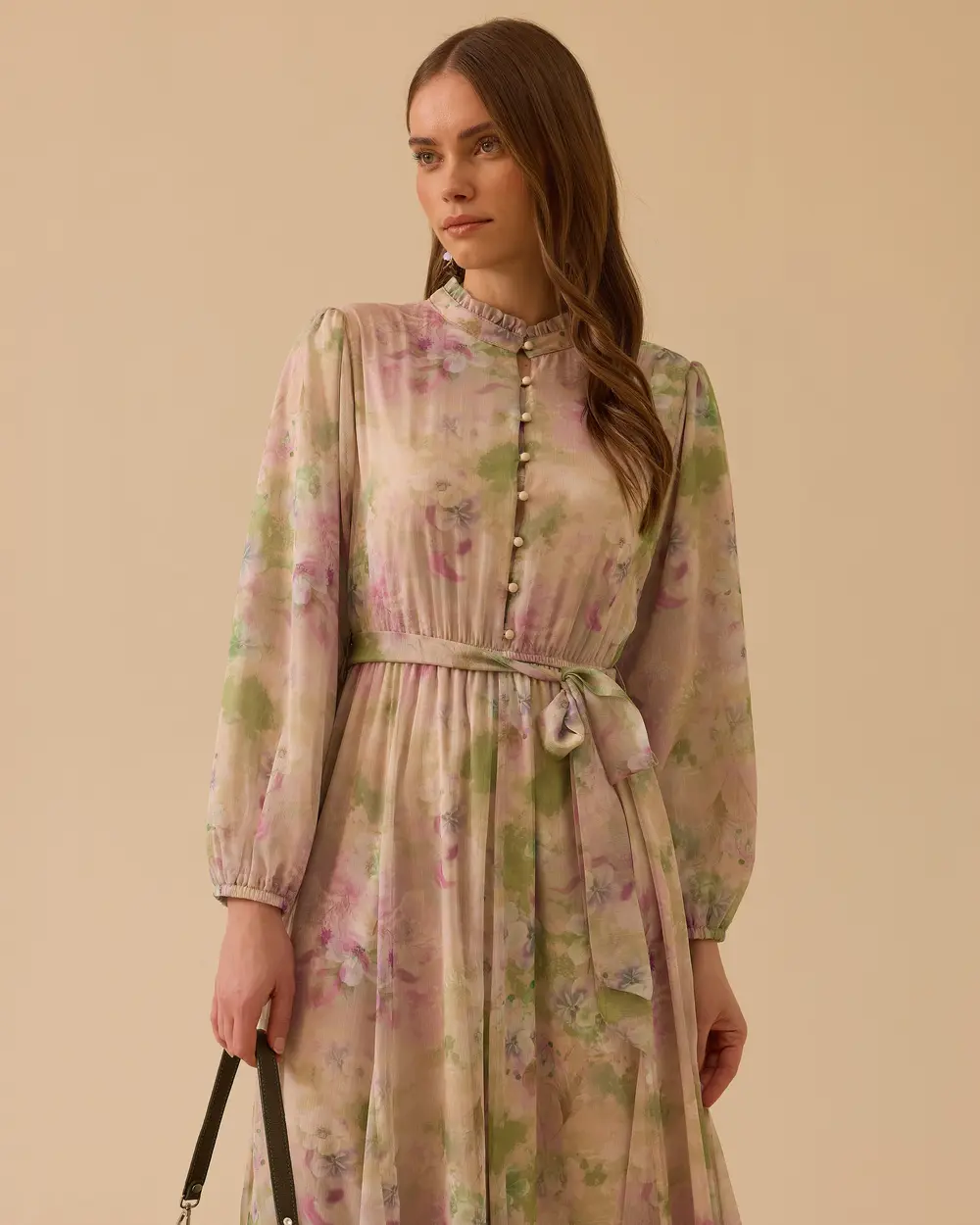 Çiçek Desenli Fırfırlı Şifon Elbise