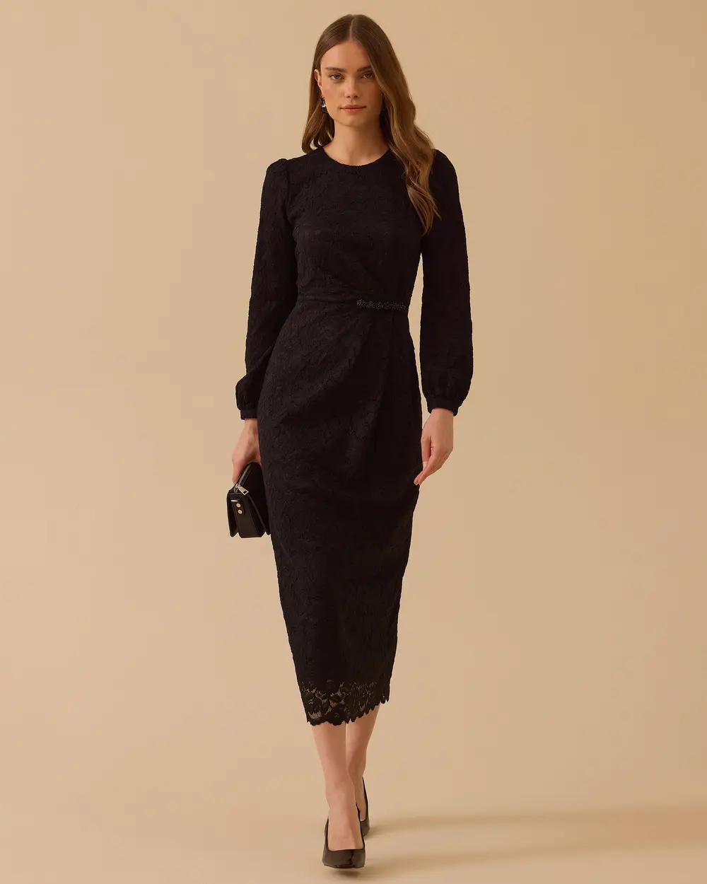 Boncuk Detaylı Dantel Elbise