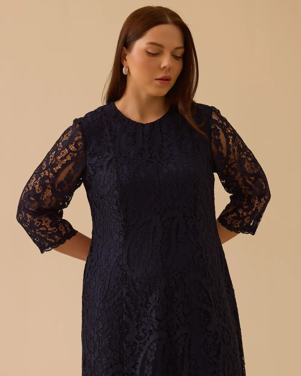 Büyük Beden Midi Dantel Elbise