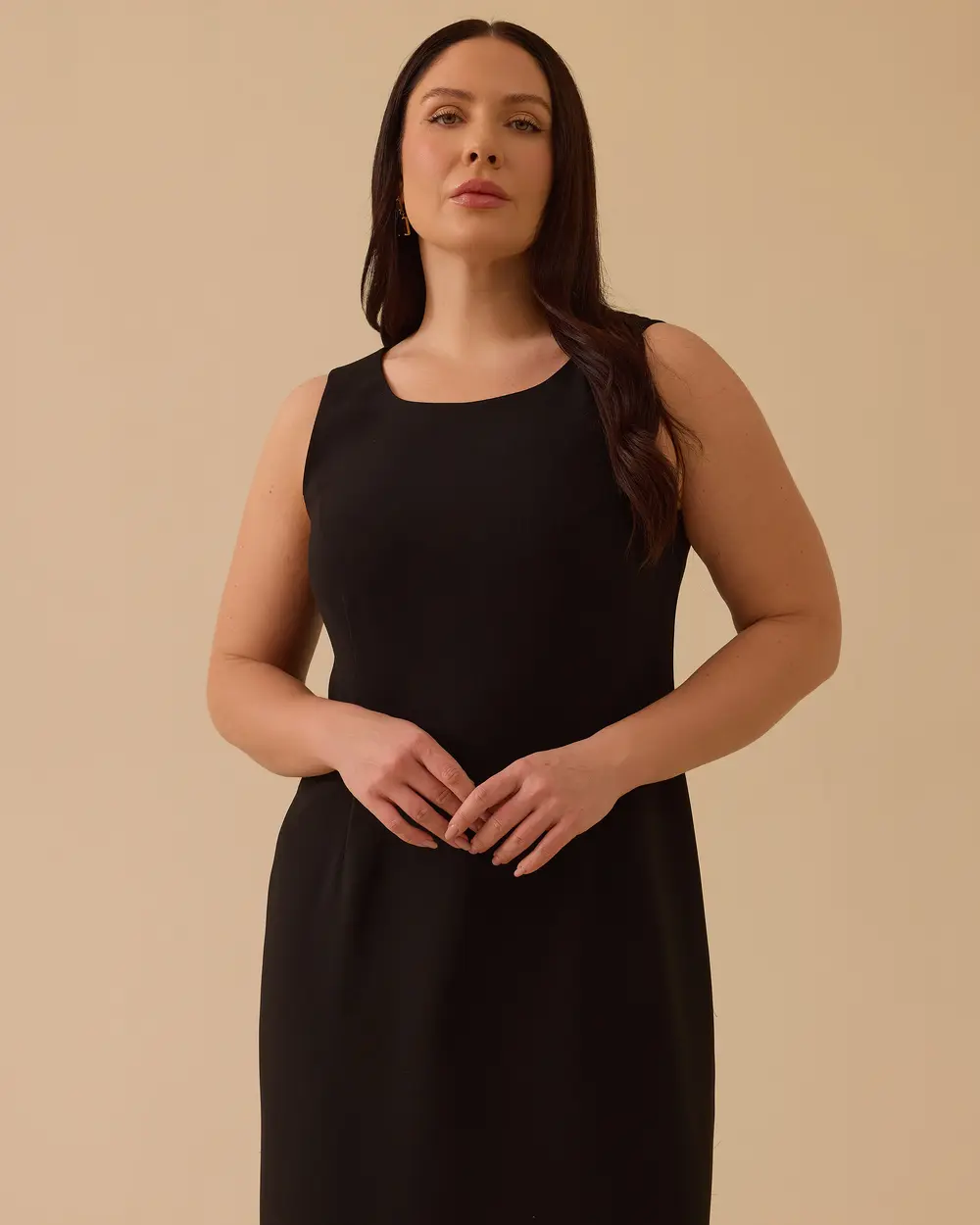 Büyük Beden Yuvarlak Yaka Kolsuz Jile Elbise