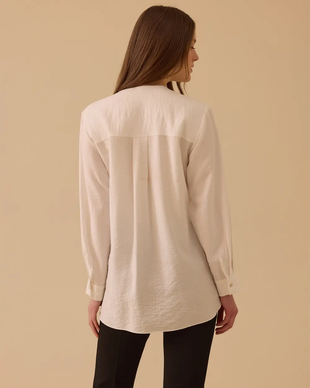 V Yaka Bağlama Detaylı Gofre Gömlek