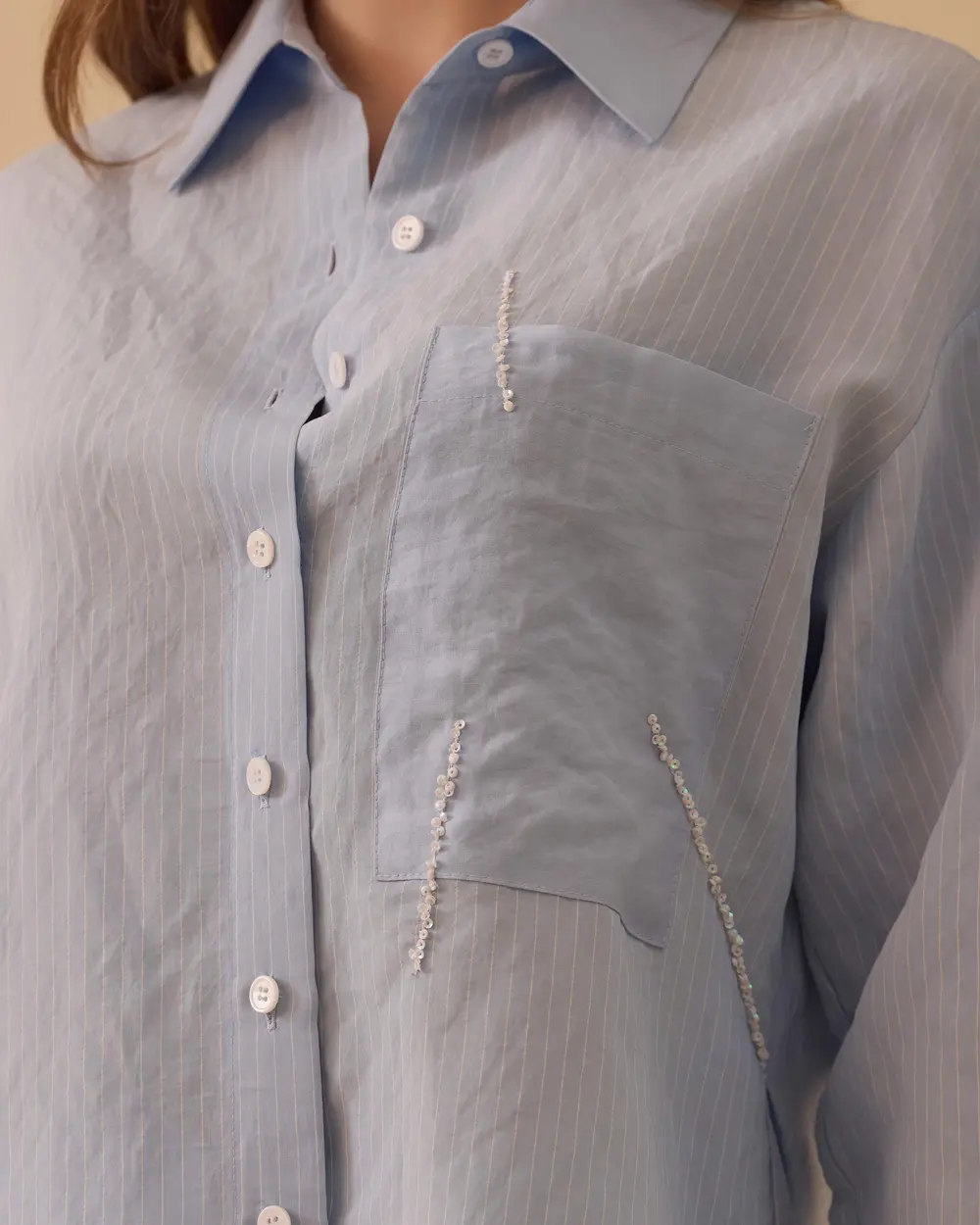 Boncuk İşlemeli Çizgili Gömlek