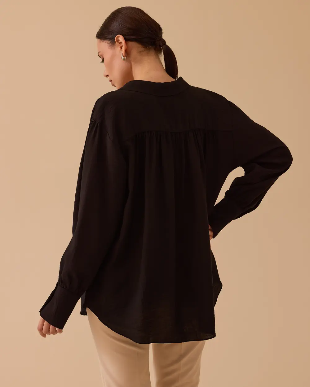 Düğmeli Gofre Gömlek