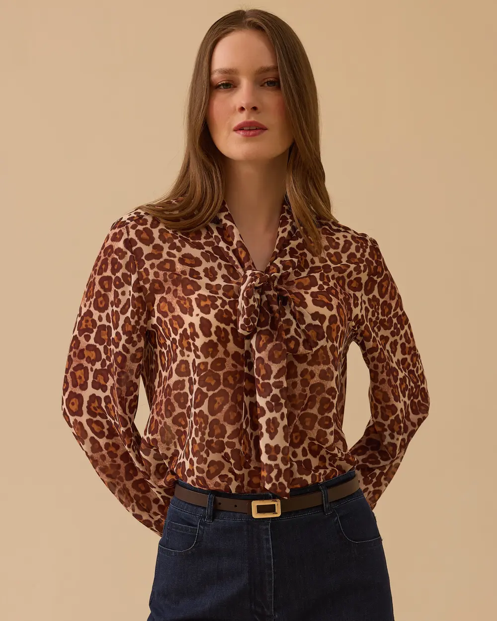 Fular Yakalı Leopar Desen Gömlek