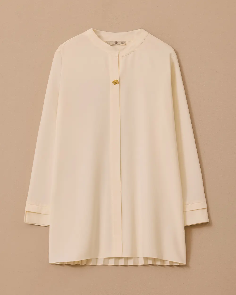 Back Pleated Judge Collar Shirt