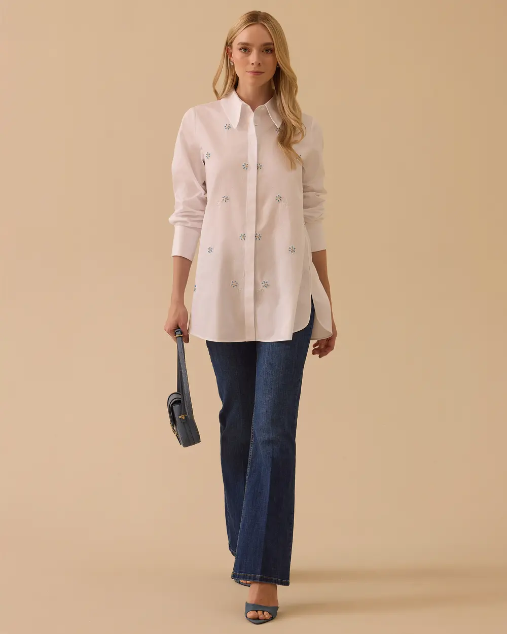 Boncuk İşlemeli Uzun Kollu Gömlek