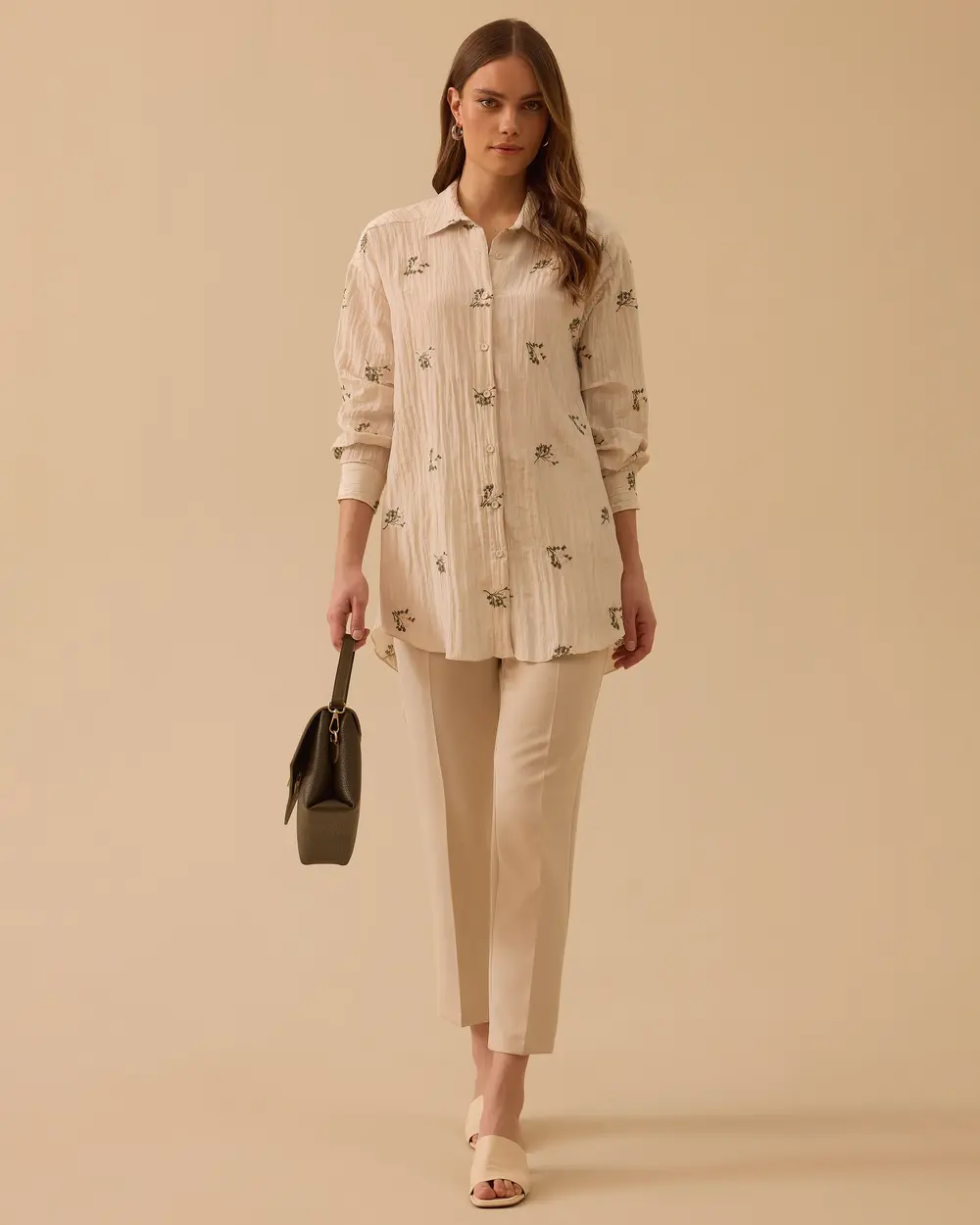 Nakışlı Uzun Kollu Gömlek