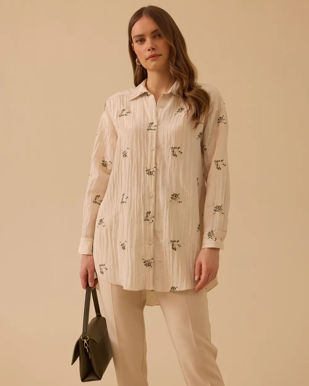 Nakışlı Uzun Kollu Gömlek