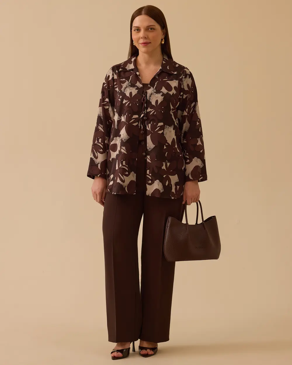 Büyük Beden Desenli Bağlamalı Gömlek