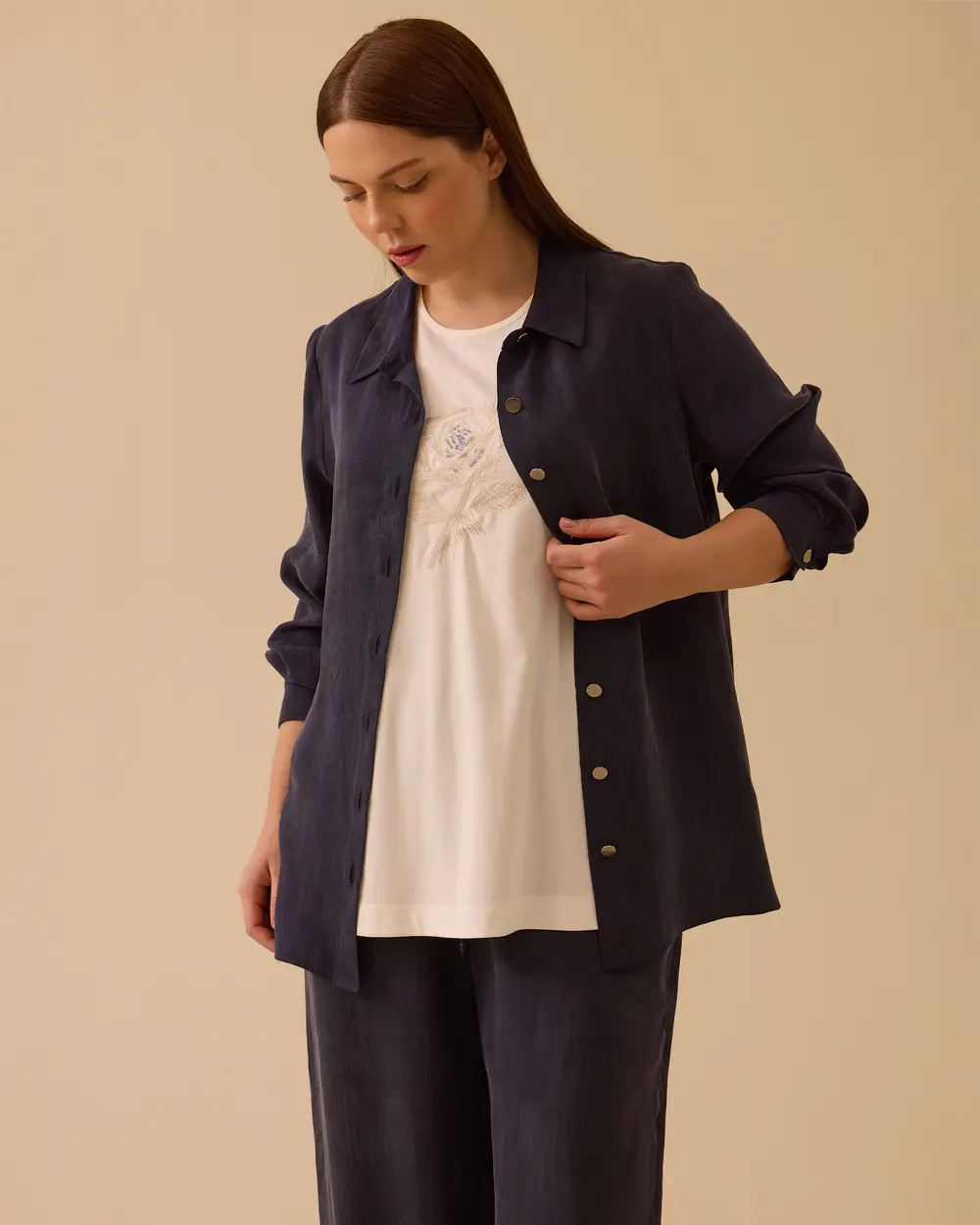 Büyük Beden Lyocell Karışımlı Parlak Dokulu Gömlek