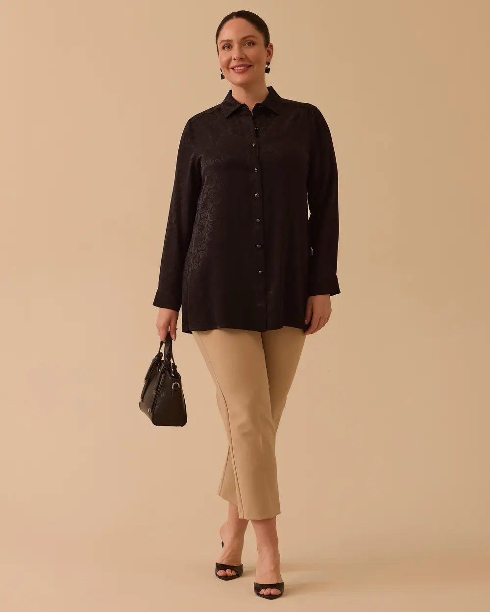 Plus Size Patterned Jacquard Shirt