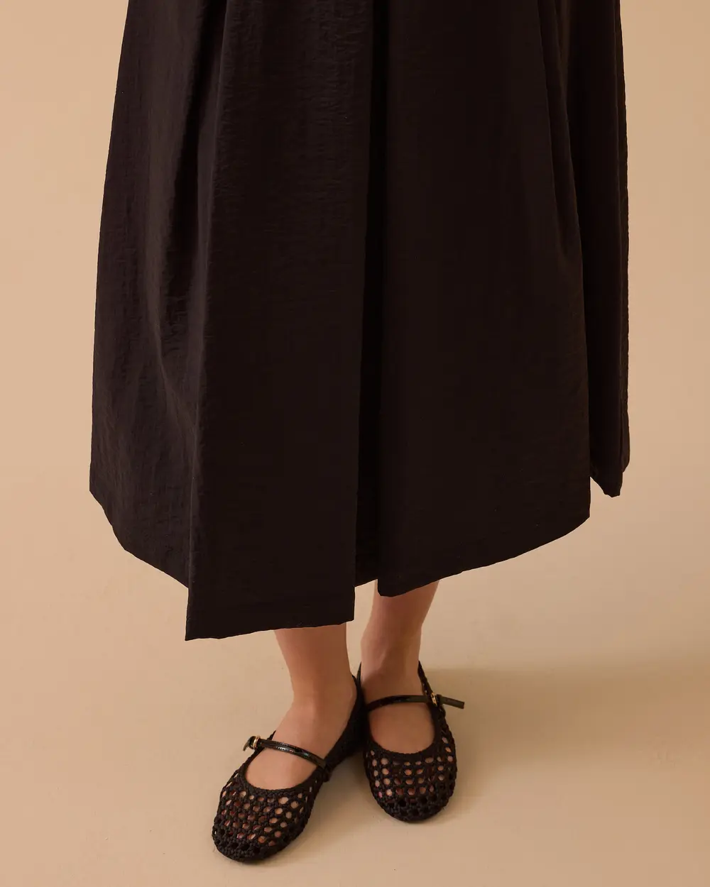 Bele Oturan Pile Detaylı Etek