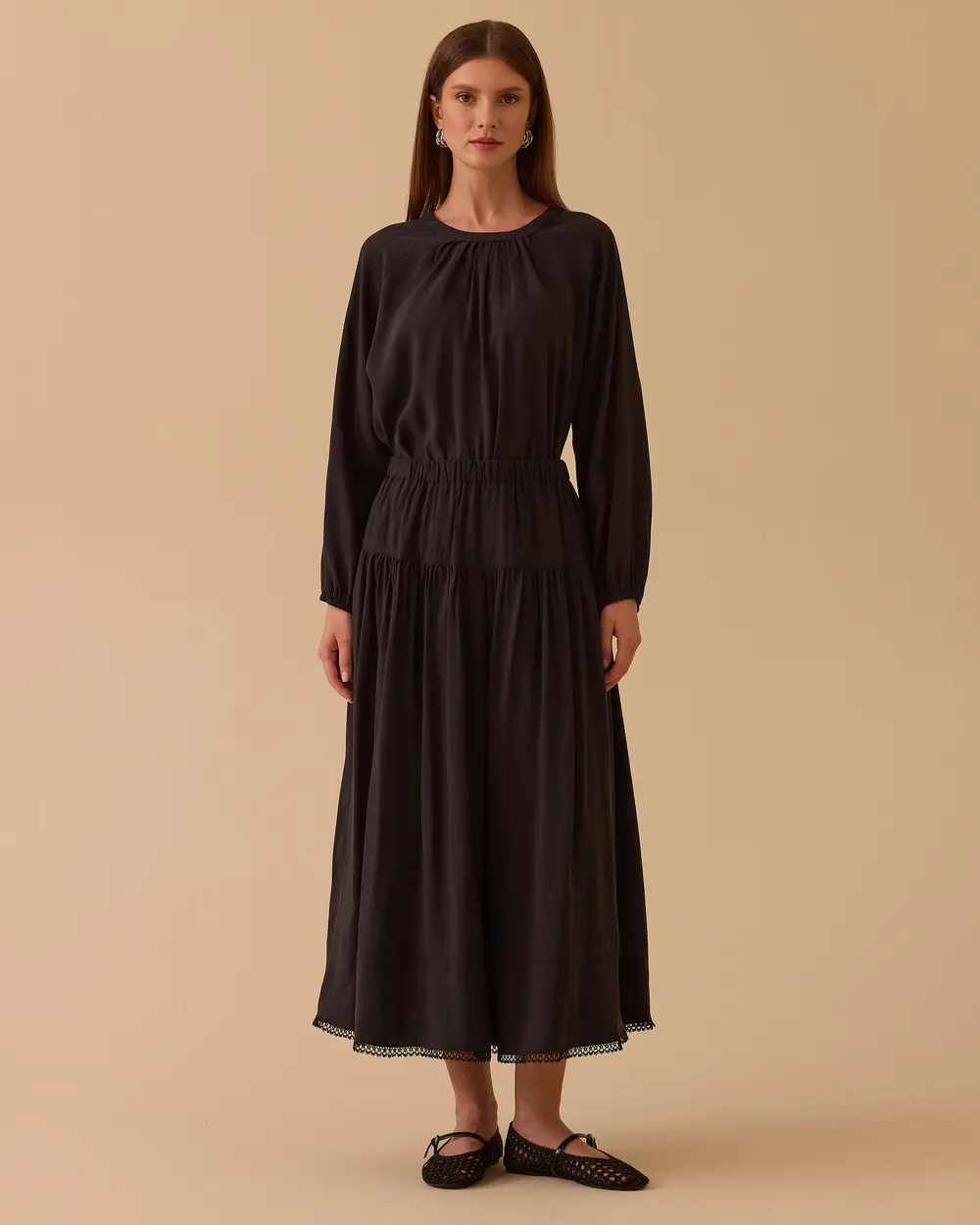 A-line Long Skirt with Scallop Detail