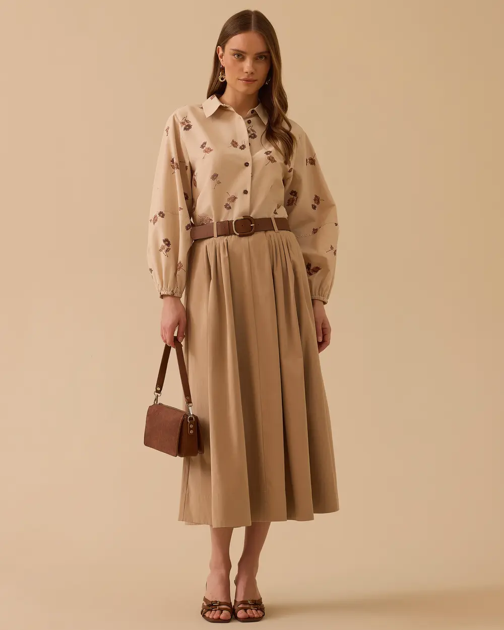 Kemerli Pile Detaylı Midi Etek