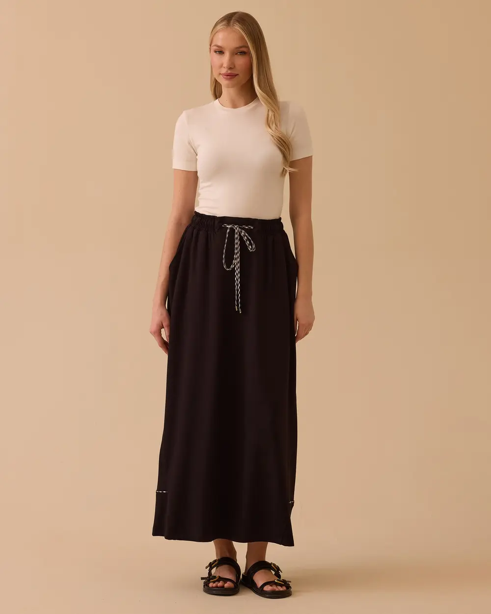 Bağcıklı Cep Detaylı Etek