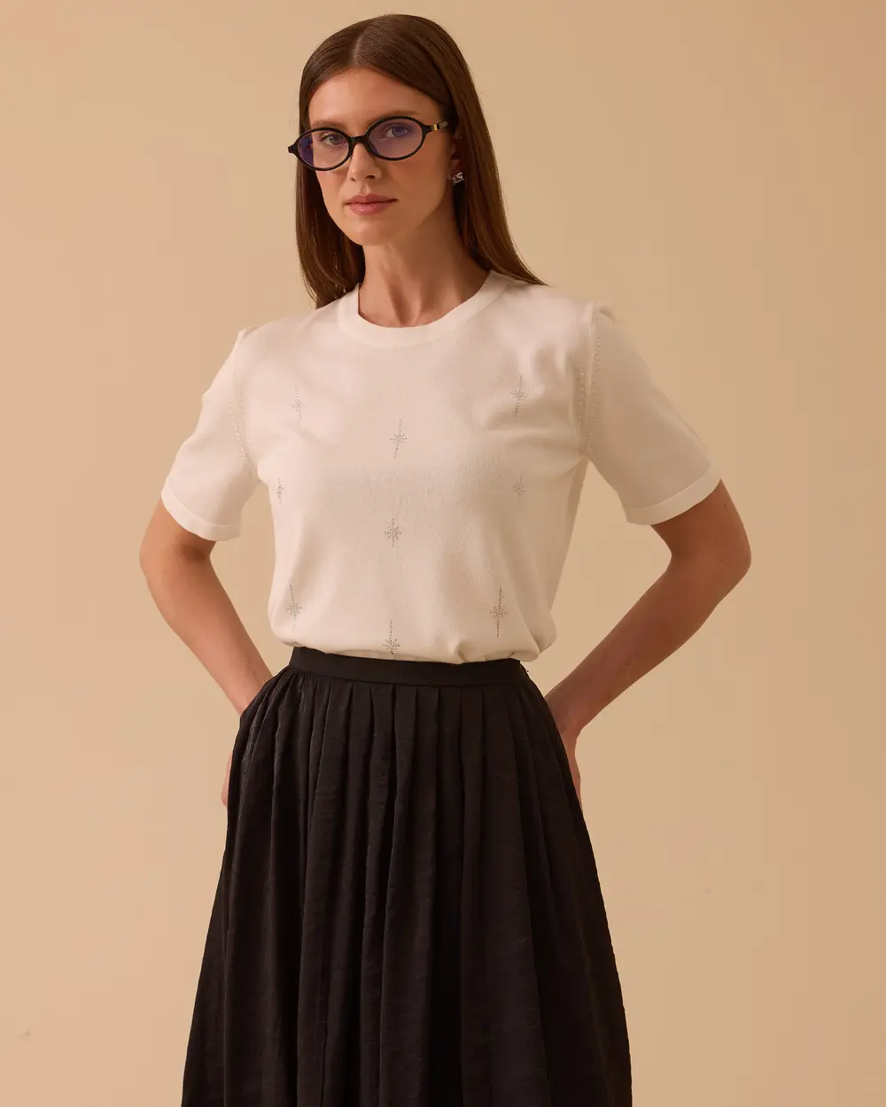 Short Sleeve Knitwear Blouse with Stone Detail