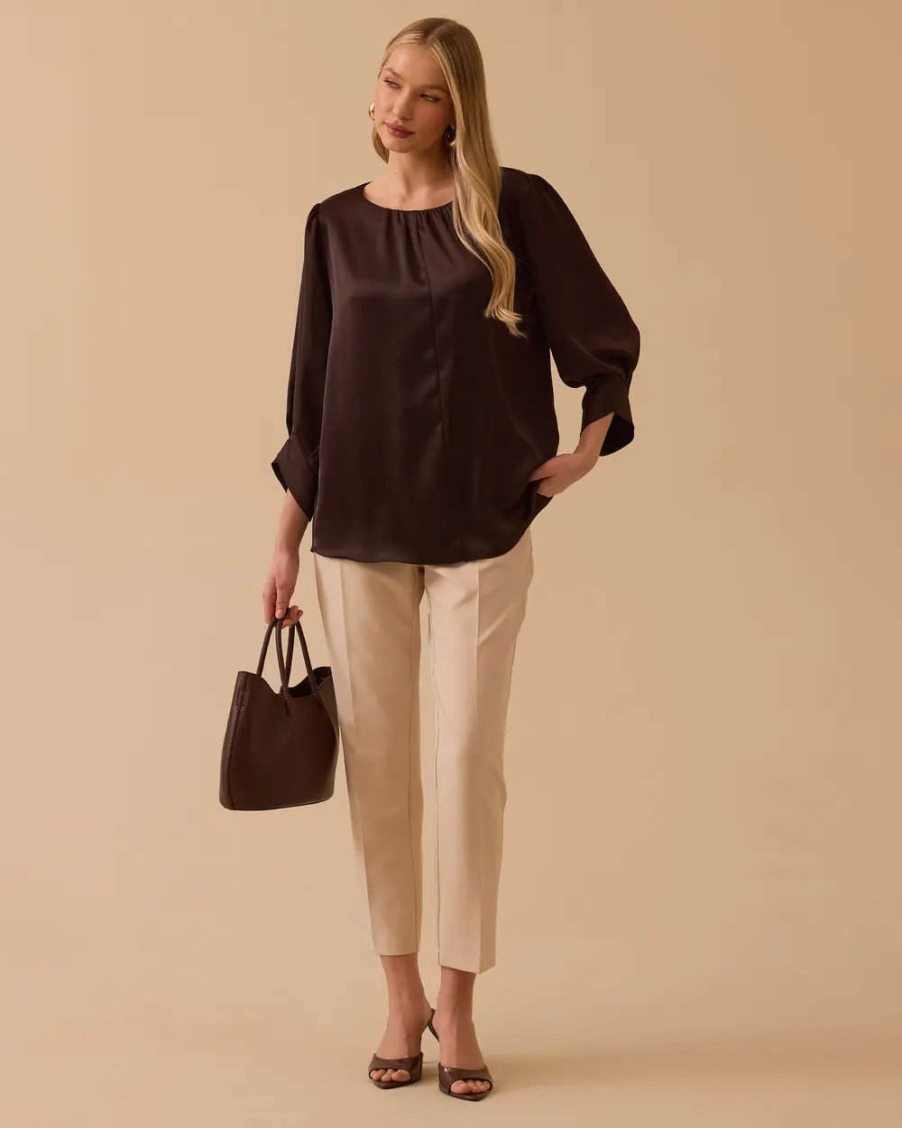 Yaka Büzgülü Saten Bluz
