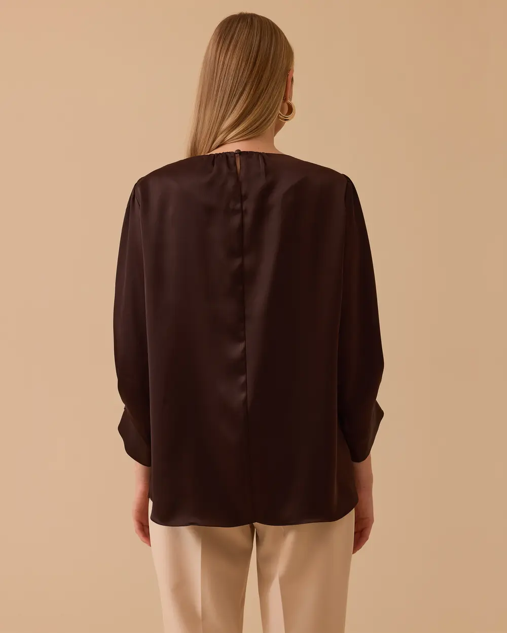 Yaka Büzgülü Saten Bluz