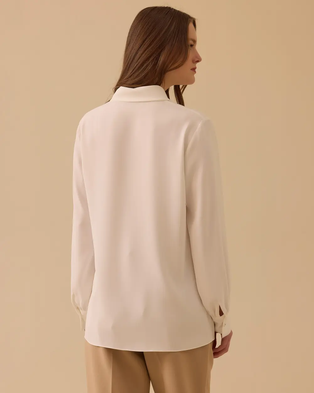 Fular Yakalı Krep Bluz