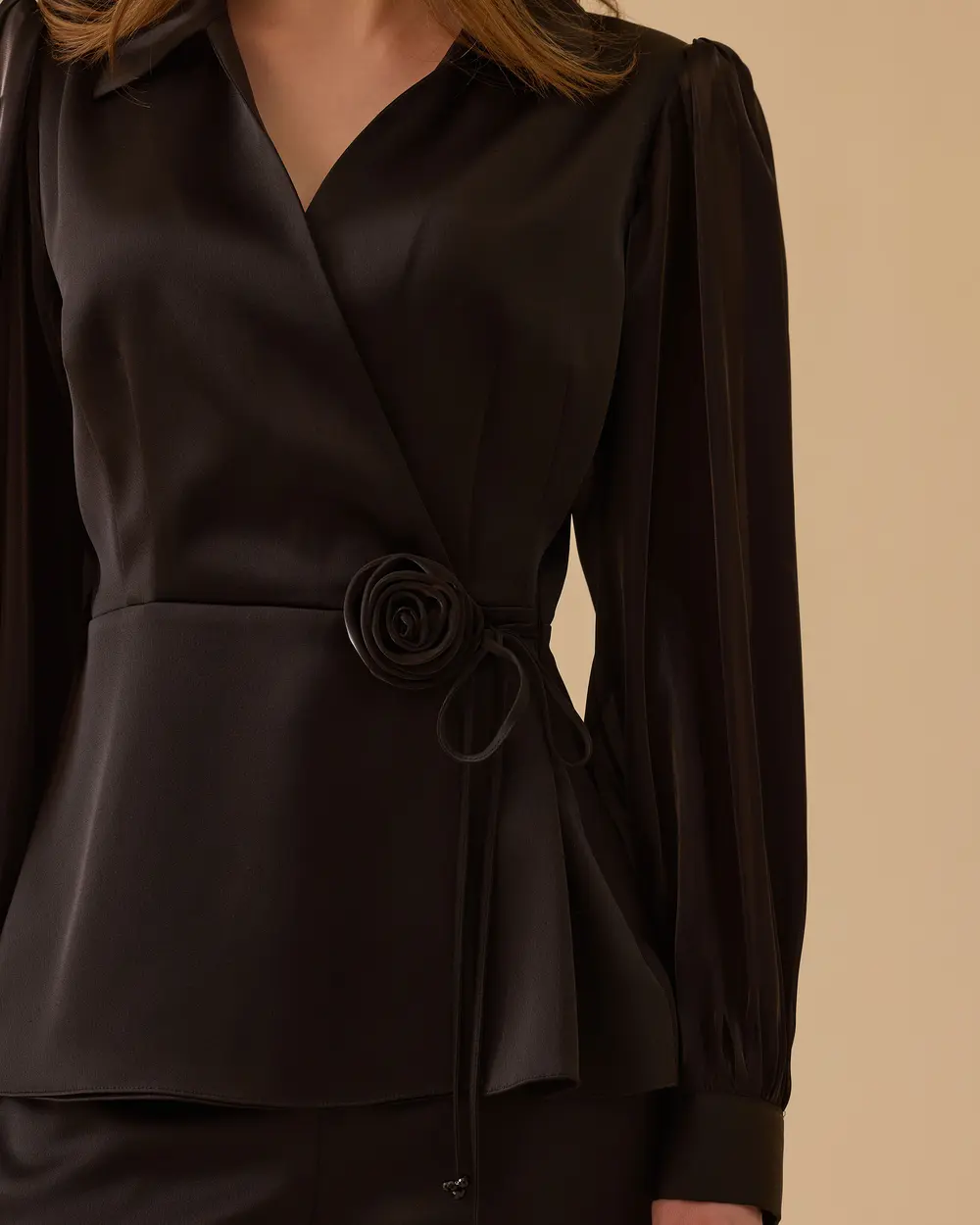 Elegant Blouse with Tie Detail