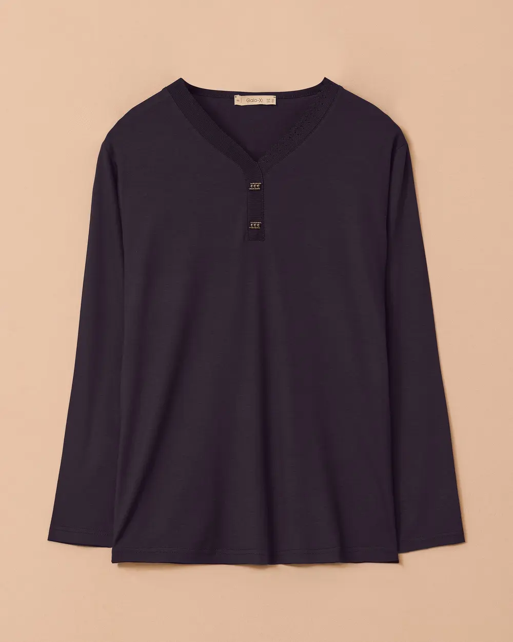 Büyük Beden V Yakalı Boncuk Detaylı Bluz