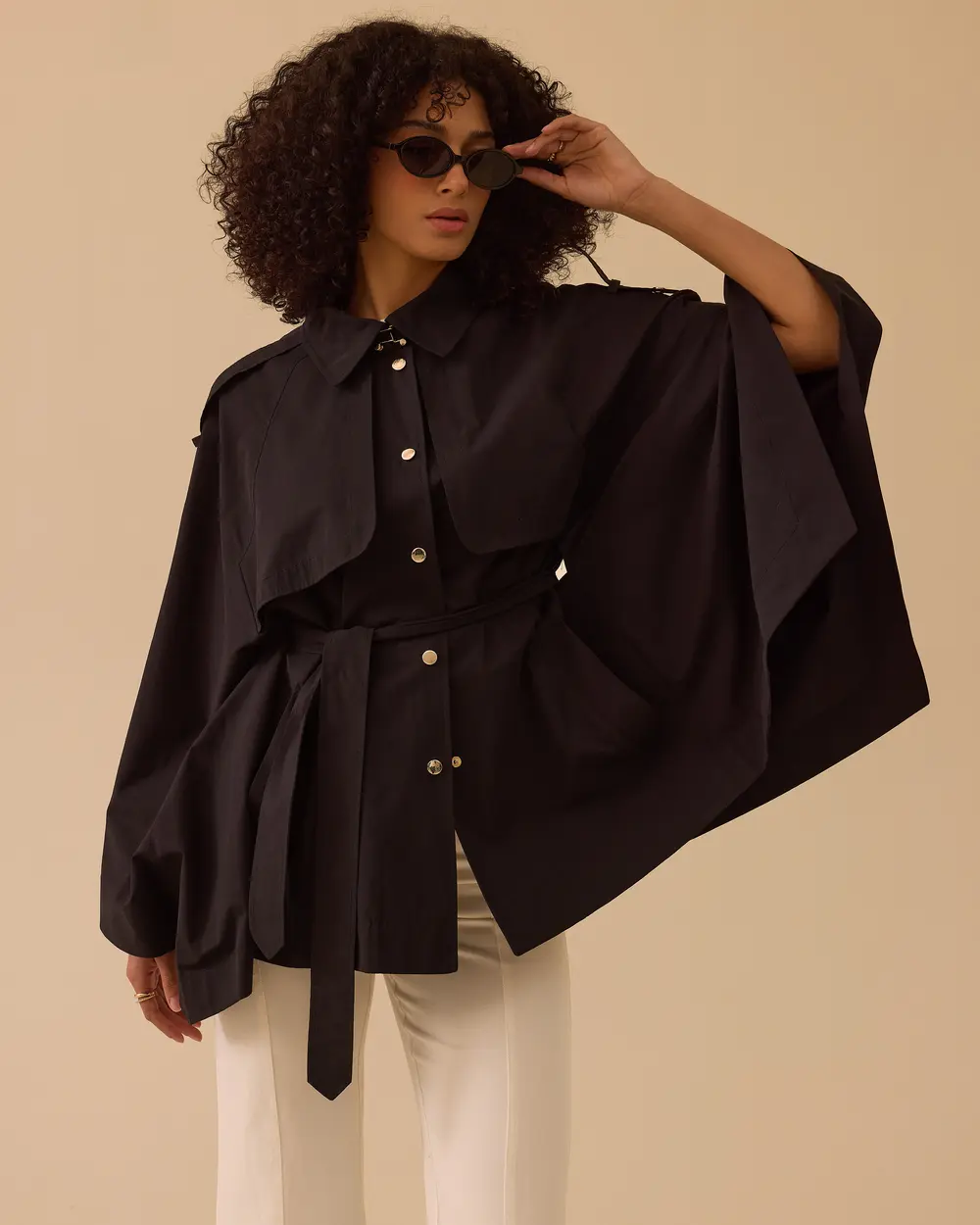 Kuşaklı Cep Detaylı Pelerin Trençkot