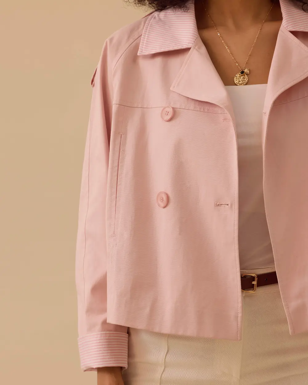 Oversize Çift Düğmeli Kısa Trençkot