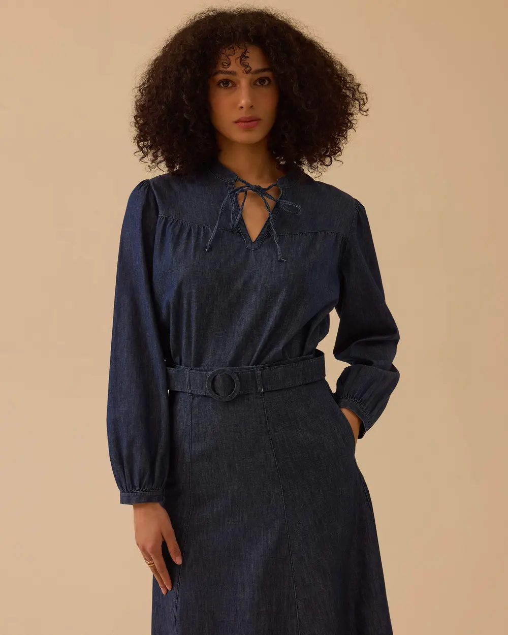 Bağlama Detaylı Büzgülü Jean Bluz