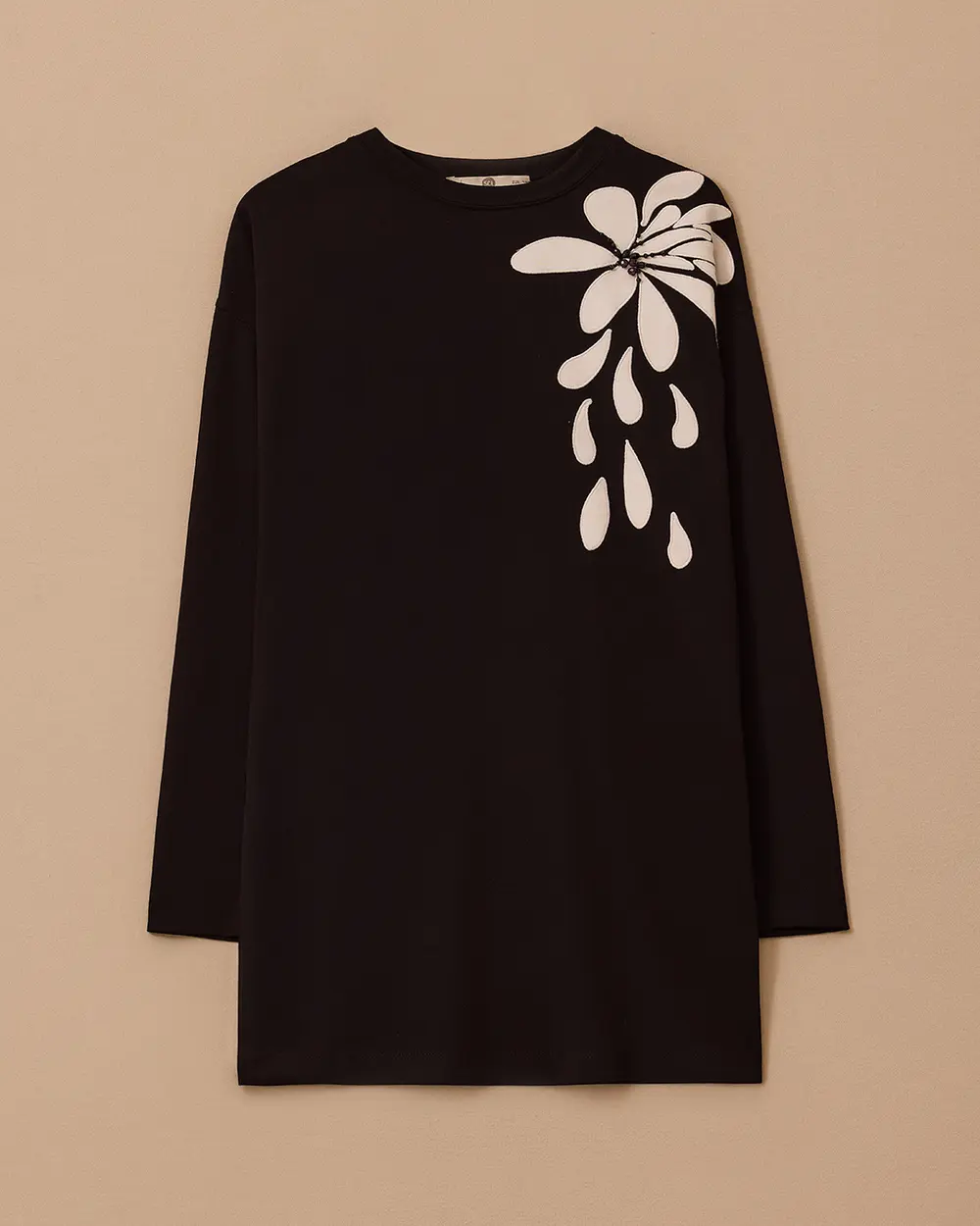 Embroidered Bead Detailed Sweatshirt