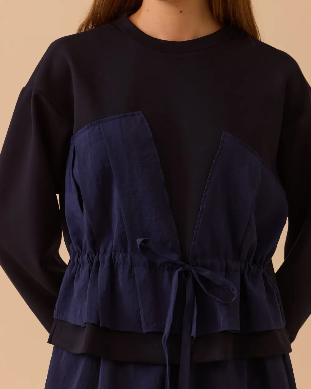Double Fabric Lace-up Sweatshirt