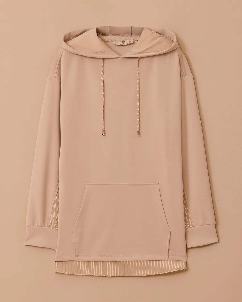 Kapüşonlu Arka Çizgili Sweatshirt