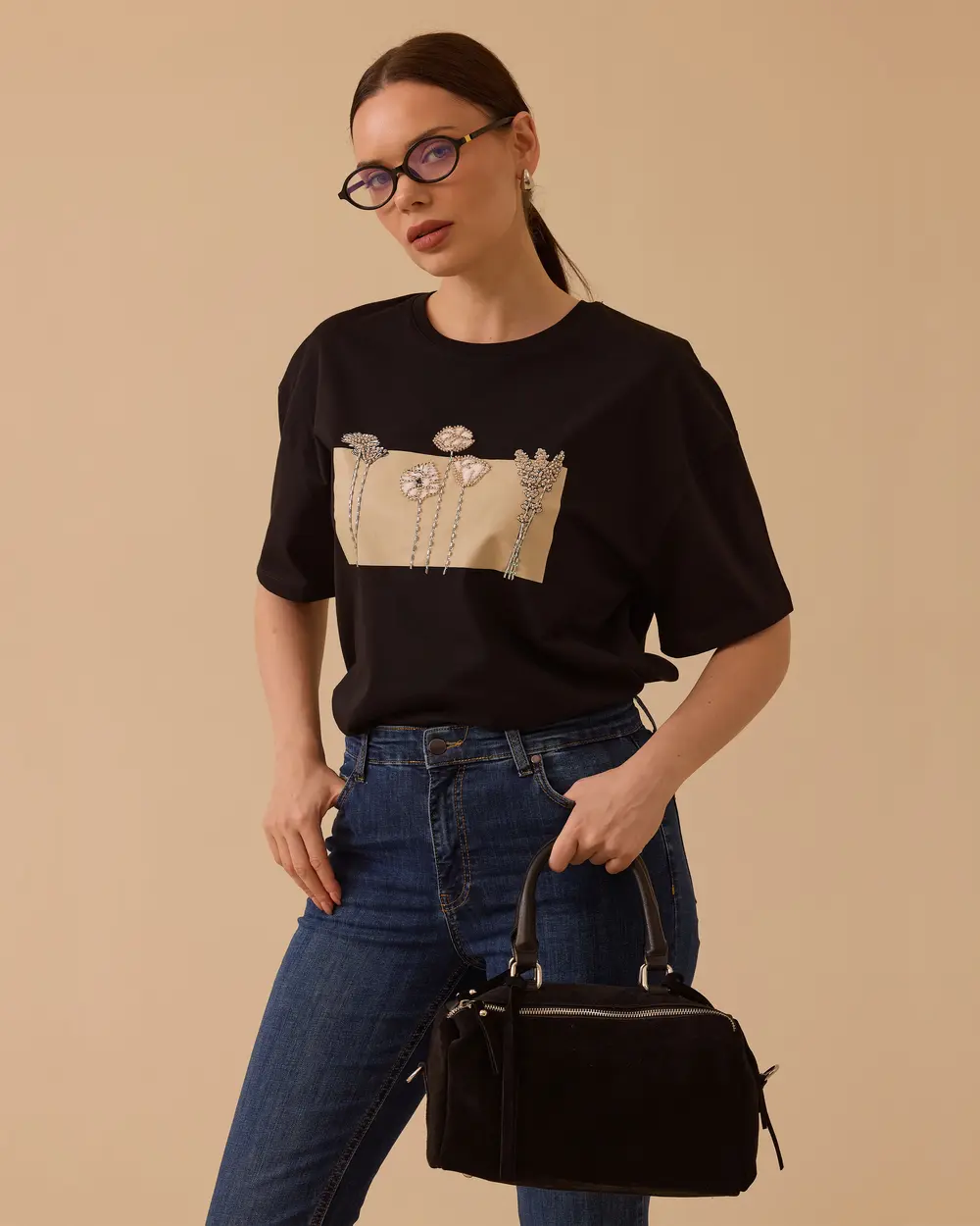 Baskılı Boncuk İşlemeli Tişört